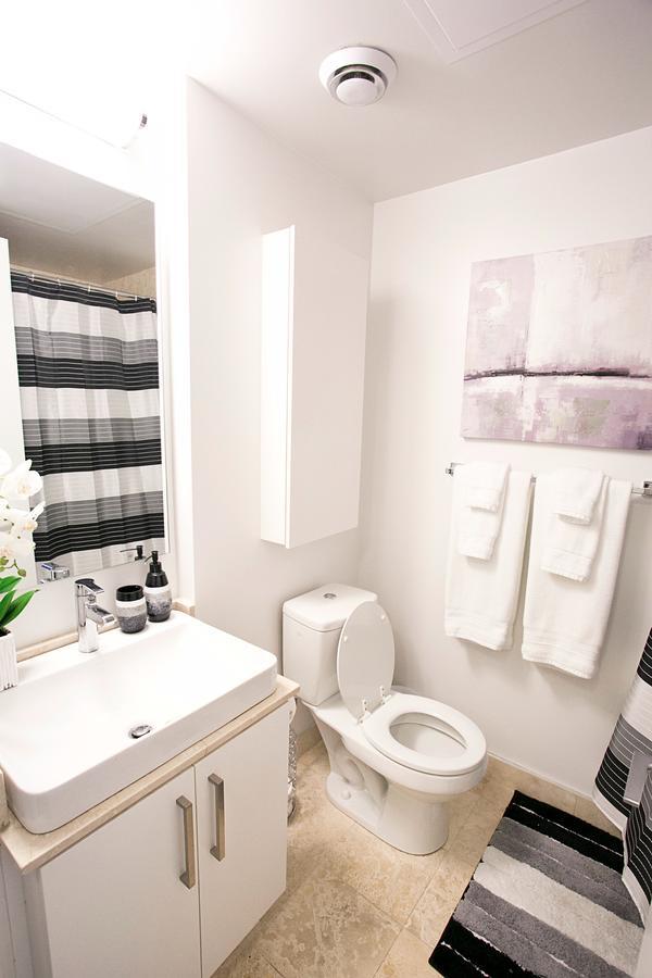 Royal Stays Condominiums - Upscale Downtown Suites Toronto Eksteriør billede